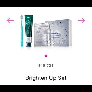 Im selling some teeth